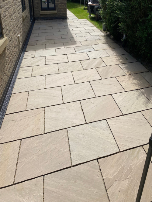 Classic Sandstone Design Touches